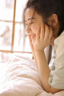 韩国电影师生禁忌之恋
